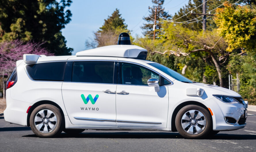 Waymo перепрофилирует использованные батареи электромобилей 